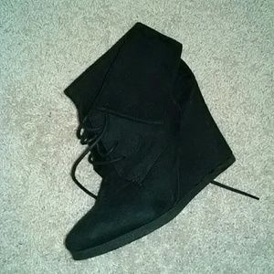 Black wedge booties