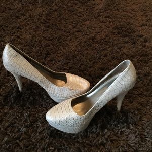 Charlotte Russe Reptile skin pumps