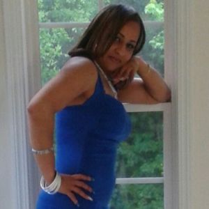 Meet your Posher, Yamaris