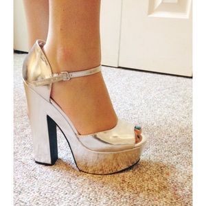 Forever 21 Silver Platform Mary Jane Heels