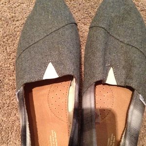 Men's Toms