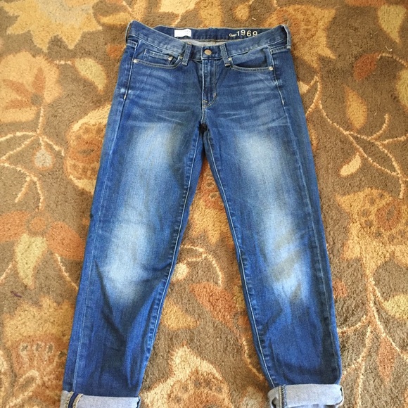 Gap sexy boyfriend. Size 27