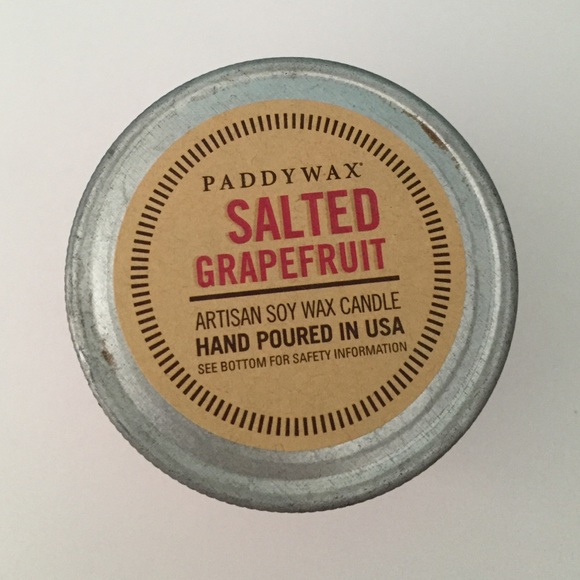 Salted grapefruit candle