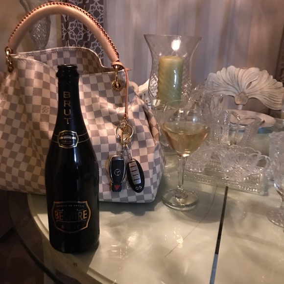 I  love Fashion and I'm blessed and highly favored - Picture 2 of 4