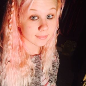 Meet your Posher, Brittanie