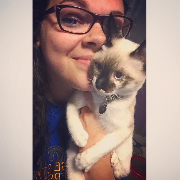 Meet your Posher, Miranda - Picture 1 of 1