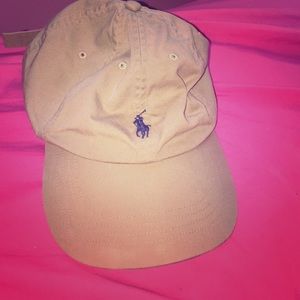 Tan polo cap