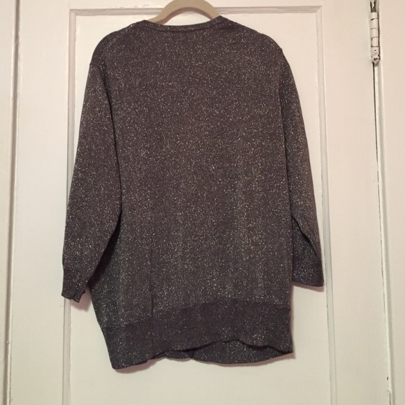 SOLD-⚡️NWT Grey Silver Sparkle Cardigan - Picture 3 of 3