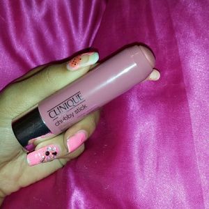 Hold for @Sophie8864