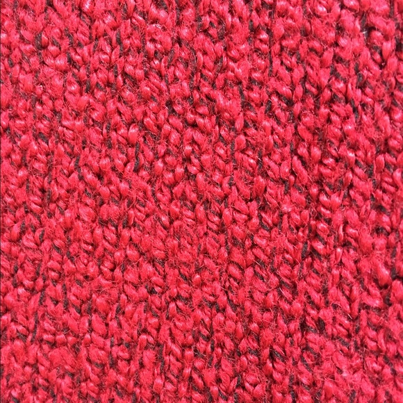 Rustic red sweater - Picture 3 of 4