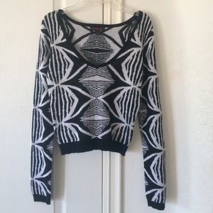 NWOT black and white top