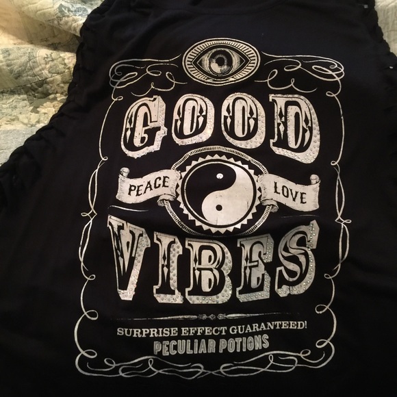 Good vibes oversized tank.