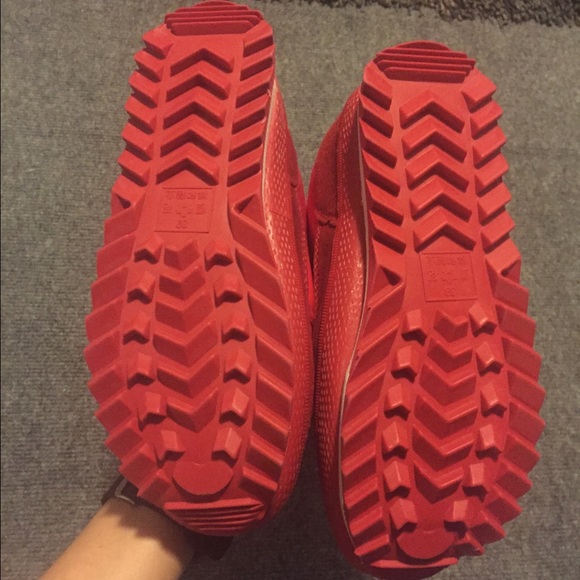 Brand new winter boots - Picture 3 of 4