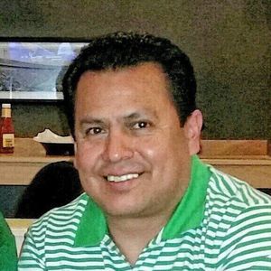 Meet your Posher, Carlos