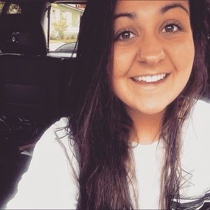 Meet your Posher, Mallory