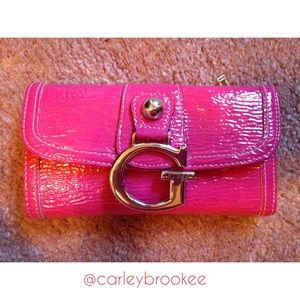 Pink Guess Wallet 💕 MAKE ME AN OFFER