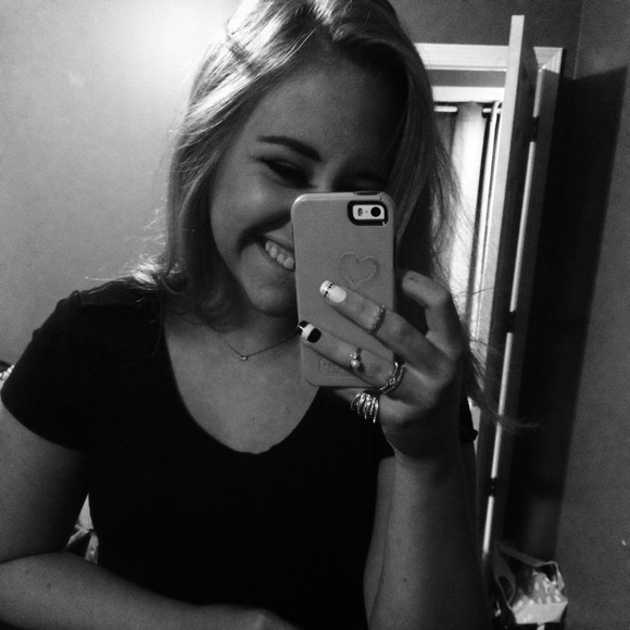 Meet your Posher, Lexi