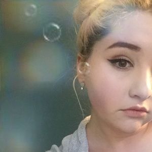 Meet your Posher, Angel