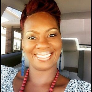 Meet your Posher, Kamisha