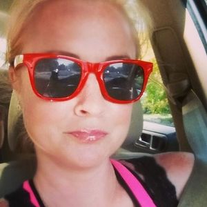 Meet your Posher, Katee