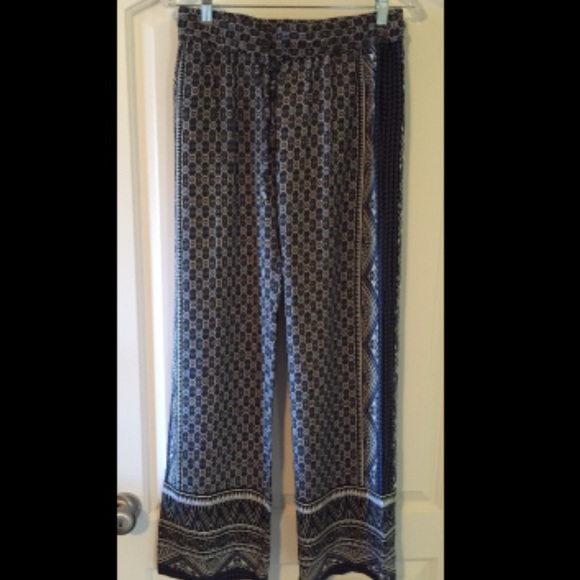 EUC palazzo pants - size Small