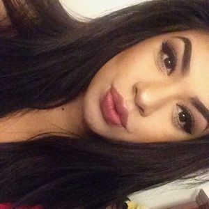 Meet your Posher, Kim