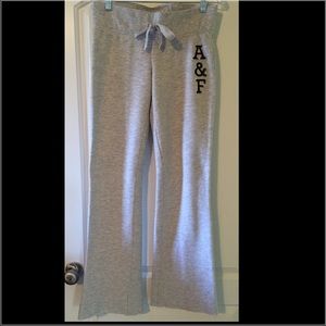 VGUC Abercrombie jogging pants