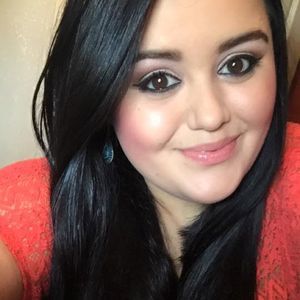 Meet your Posher, Allyson