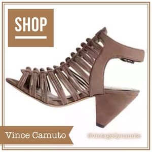 NWOT Vince Camuto Edita Leather Peep Toe Sandals