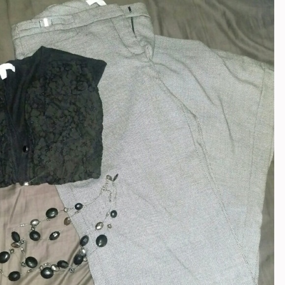 Black and white patterned pants - Picture 1 of 3