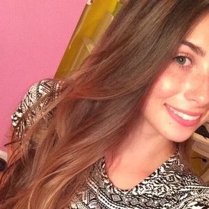 Meet your Posher, Jackie