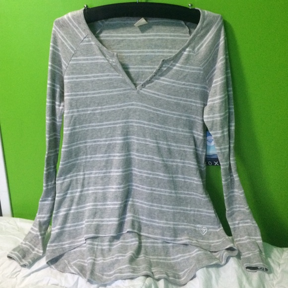 Long sleeve Roxy shirt.