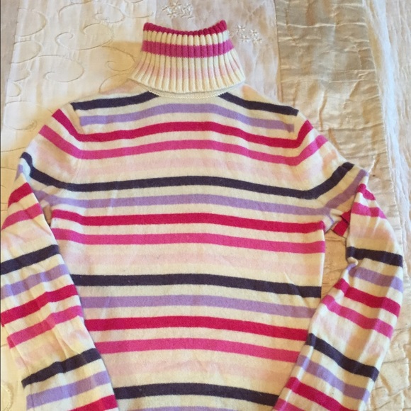 100% Cashmere Small Sweater