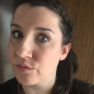 Meet your Posher, Talia