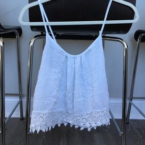 White tank with crochet bottom