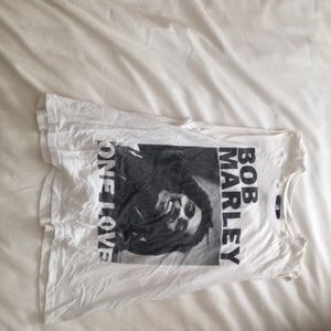 Sleeve less bob Marley graphic shirt