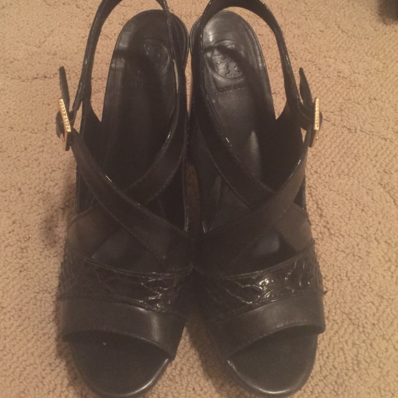Tory burch chunky heels. Leather
