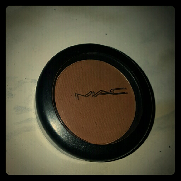 MAC POWDER BLUSH