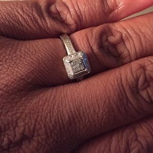 Meet your Posher, Rashema