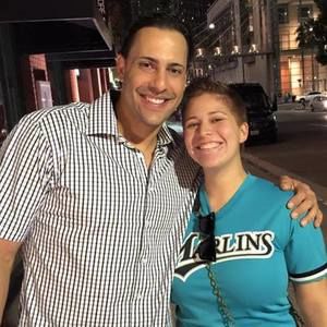 Meet your Posher, Ari