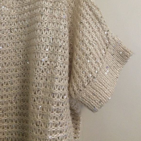 Sequence Beige Knit Top - Picture 2 of 3