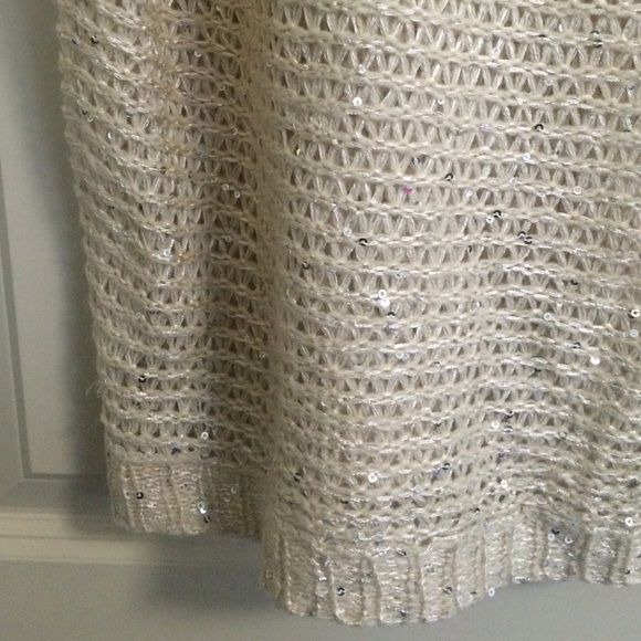 Sequence Beige Knit Top - Picture 3 of 3