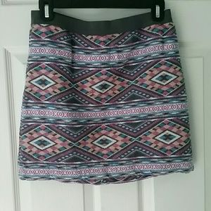 American eagle Aztec mini skirt