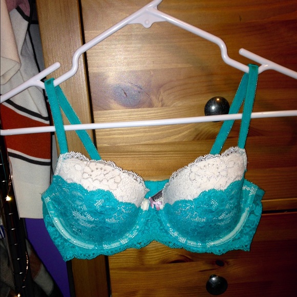 Victoria's Secret bra