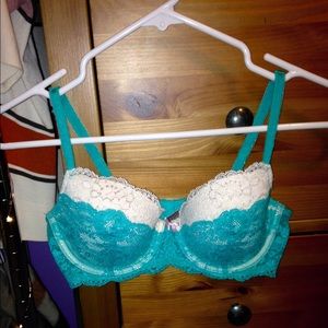 Victoria's Secret bra