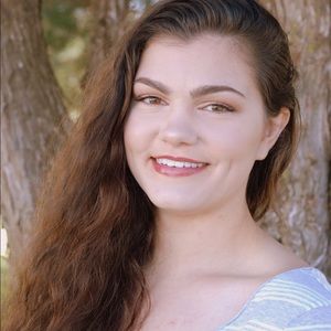 Meet your Posher, Teagen