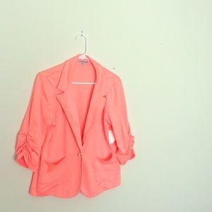 Hot pink quarter sleeve blazer