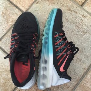 In good condition wore them a couple times