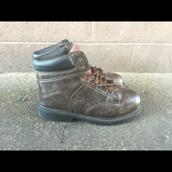 Men's steel toe boots