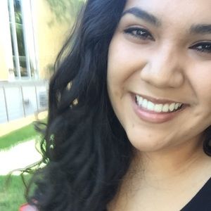 Meet your Posher, Lourdes